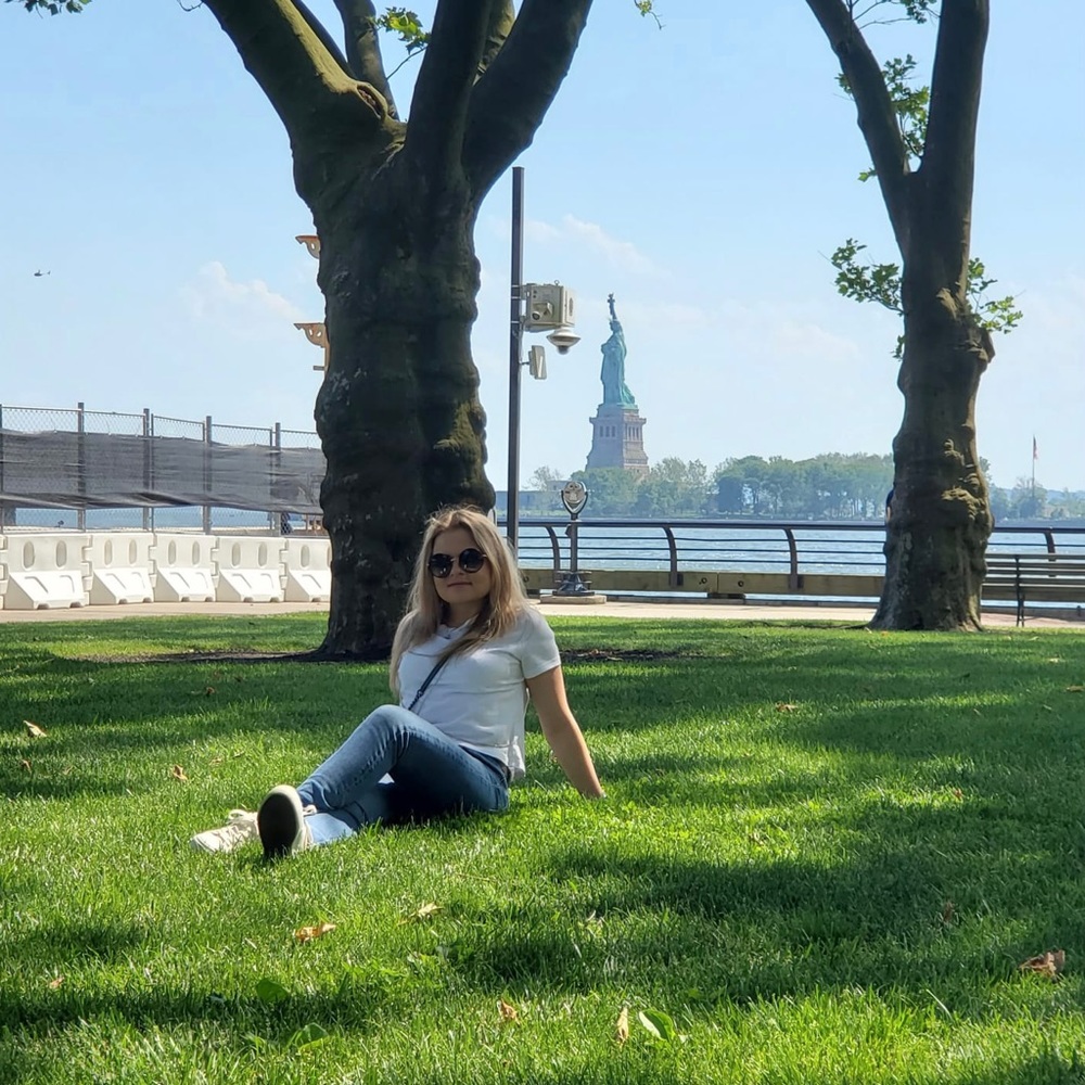 Meet your Posher, Alina